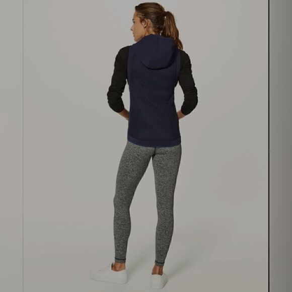 Lululemon The Spaces In-Between Vest navy blue size 4 - Picture 2 of 15
